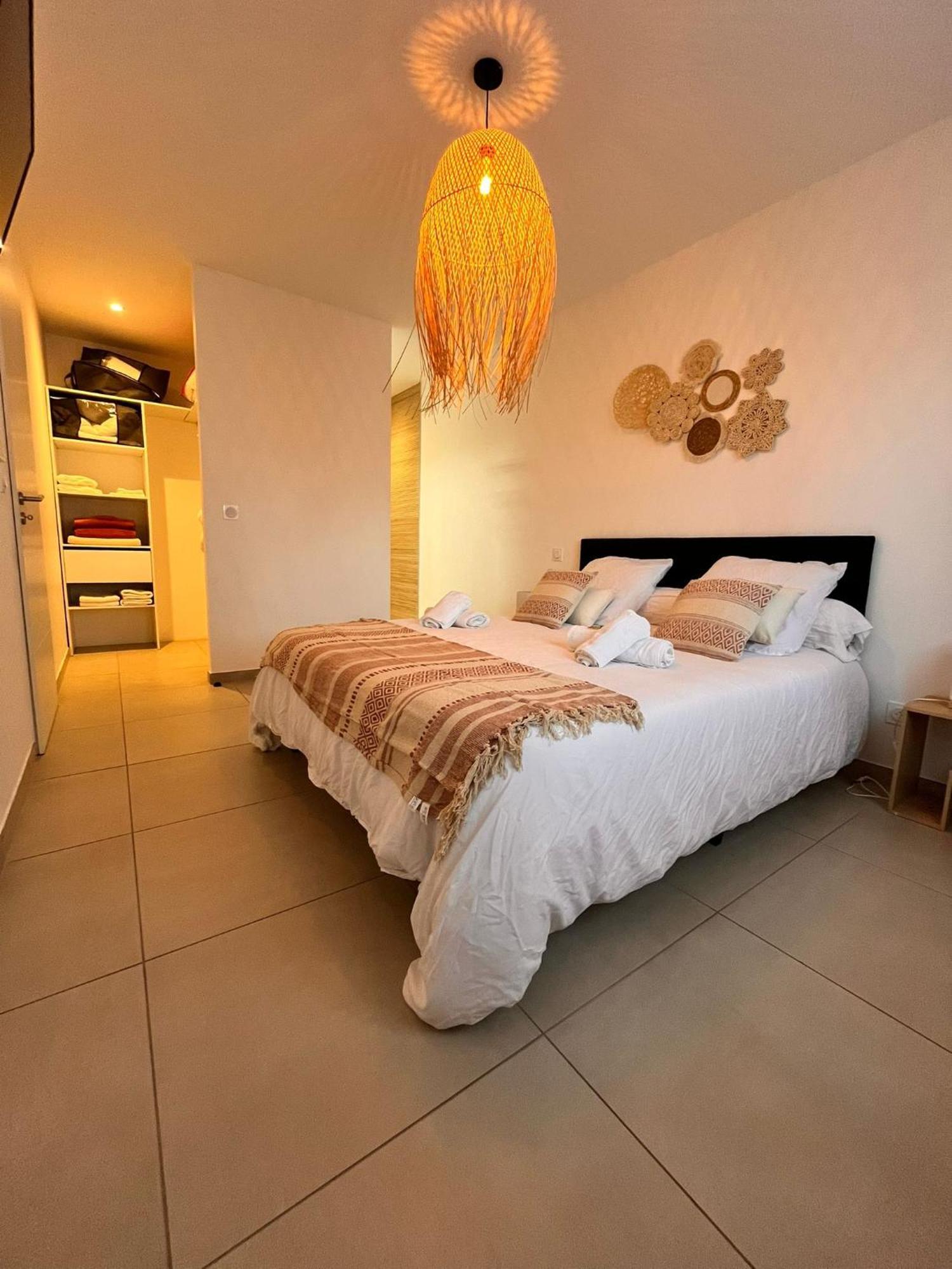 L'Eden Des Aspres Vila Thuir Quarto foto